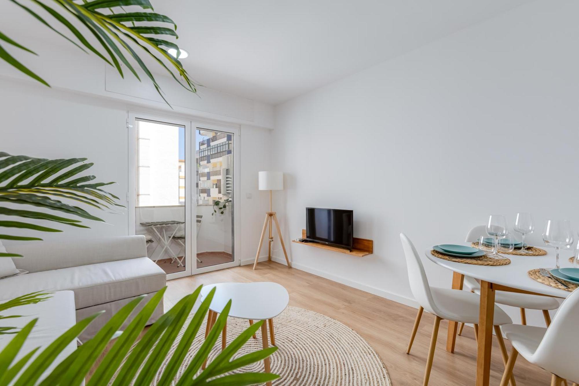 Apartmán T2 Rosa Dos Ventos, A/C & Terrace - Casas & Papeis Armação de Pêra Exteriér fotografie