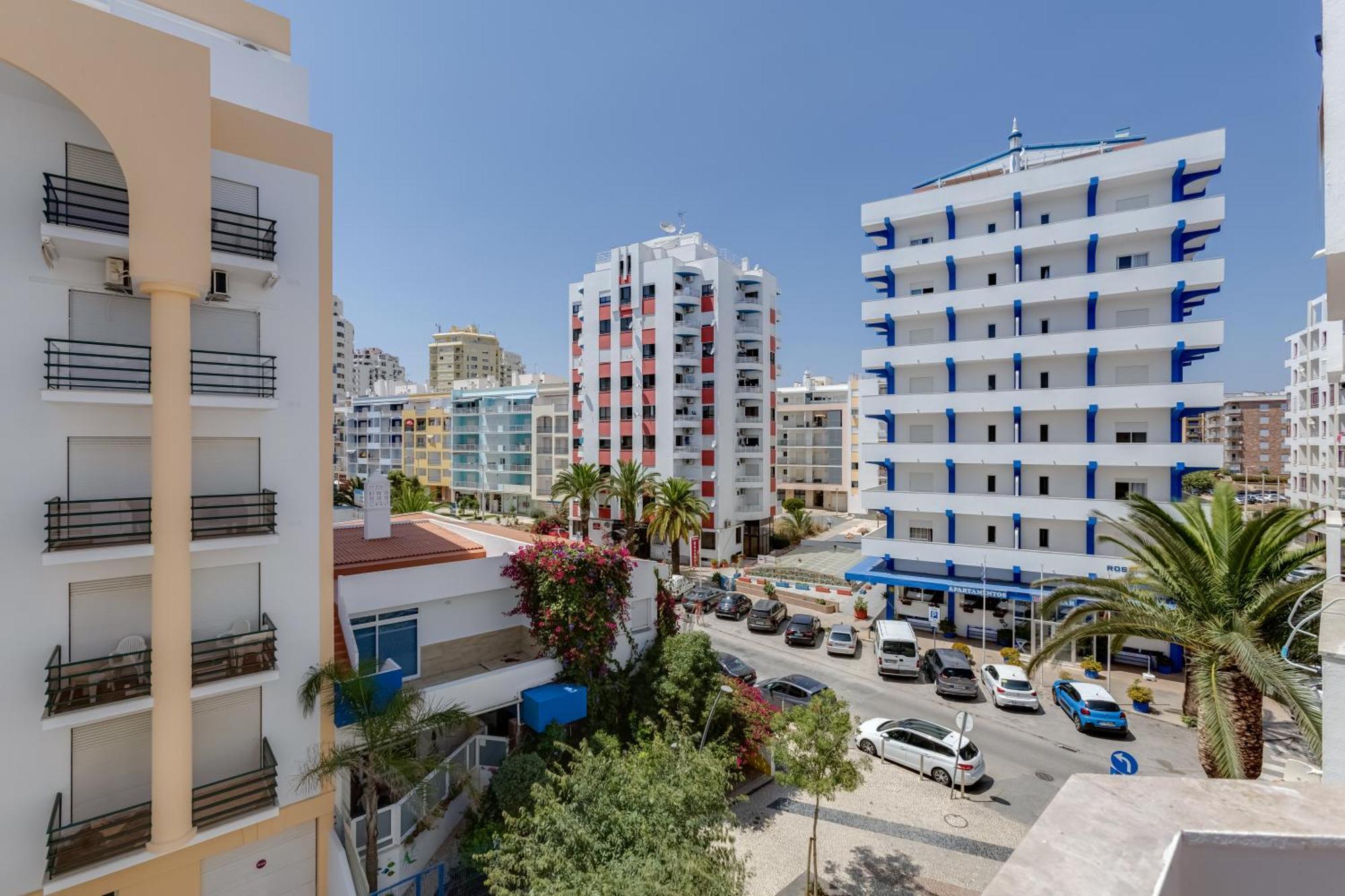 Apartmán T2 Rosa Dos Ventos, A/C & Terrace - Casas & Papeis Armação de Pêra Exteriér fotografie
